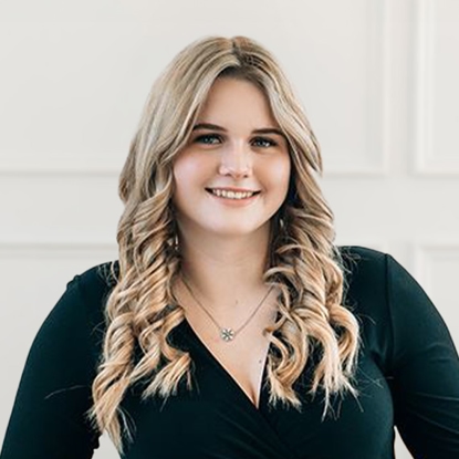 Samantha  Blake Photo